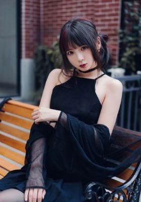 中国韩国欧美美女比美_高清电影免费在线
